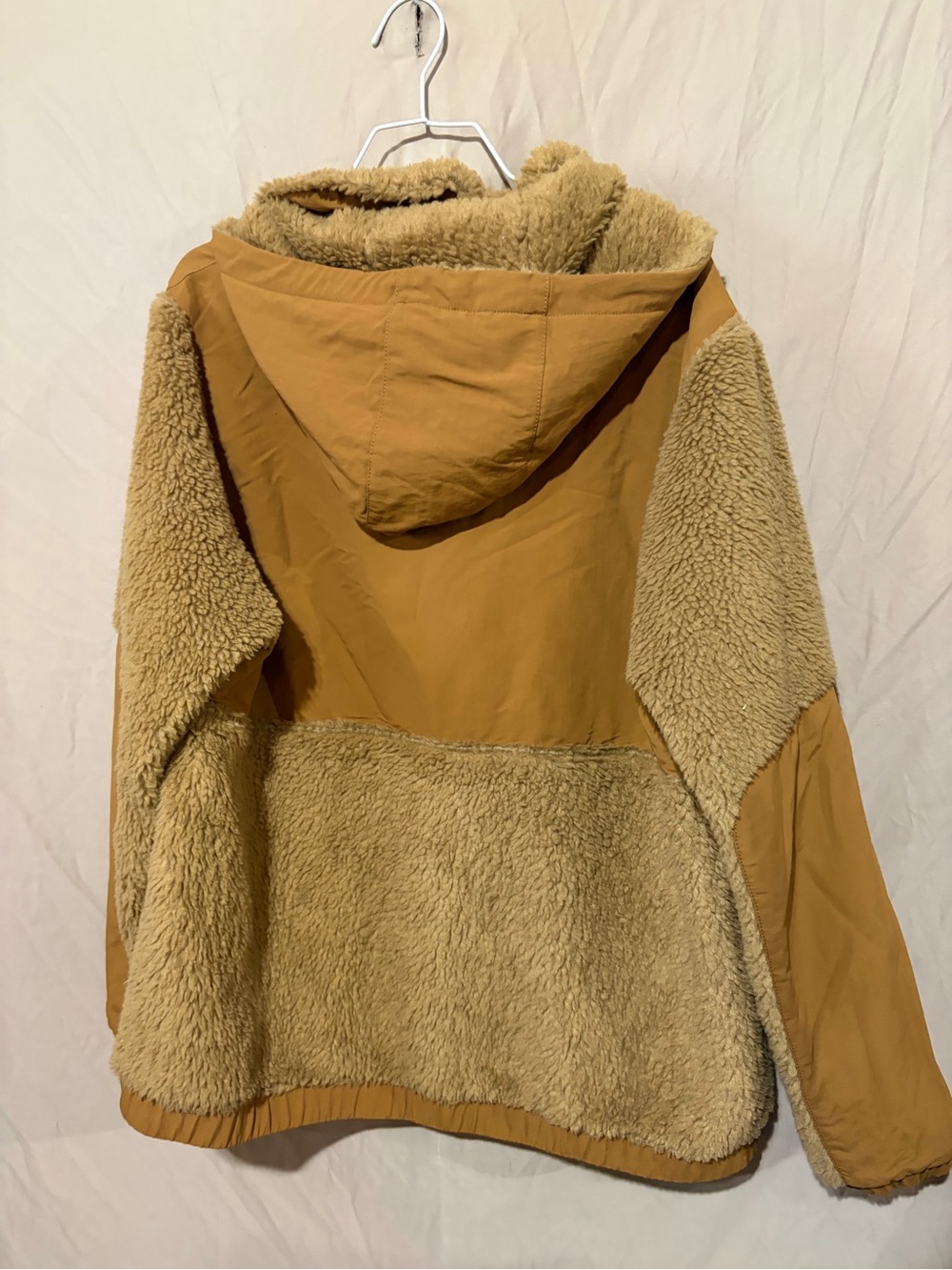 Patagonia Women's Shelled Retro-X® Pullover - Picture 3 of 3